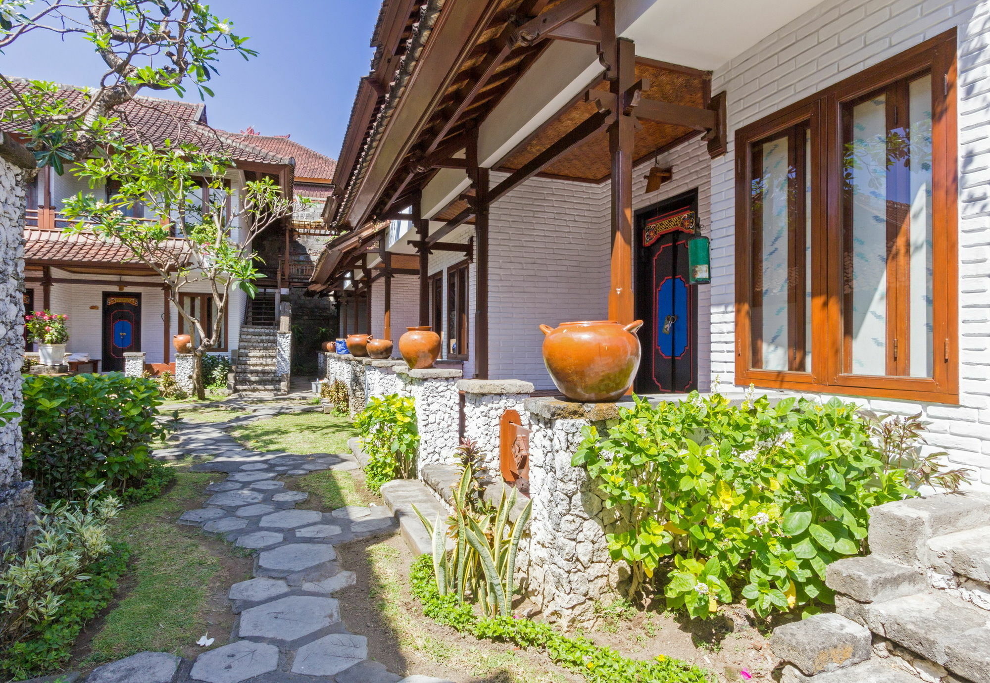 Reddoorz Plus @ Padma Utara 2 Hotel Seminyak  Exterior photo